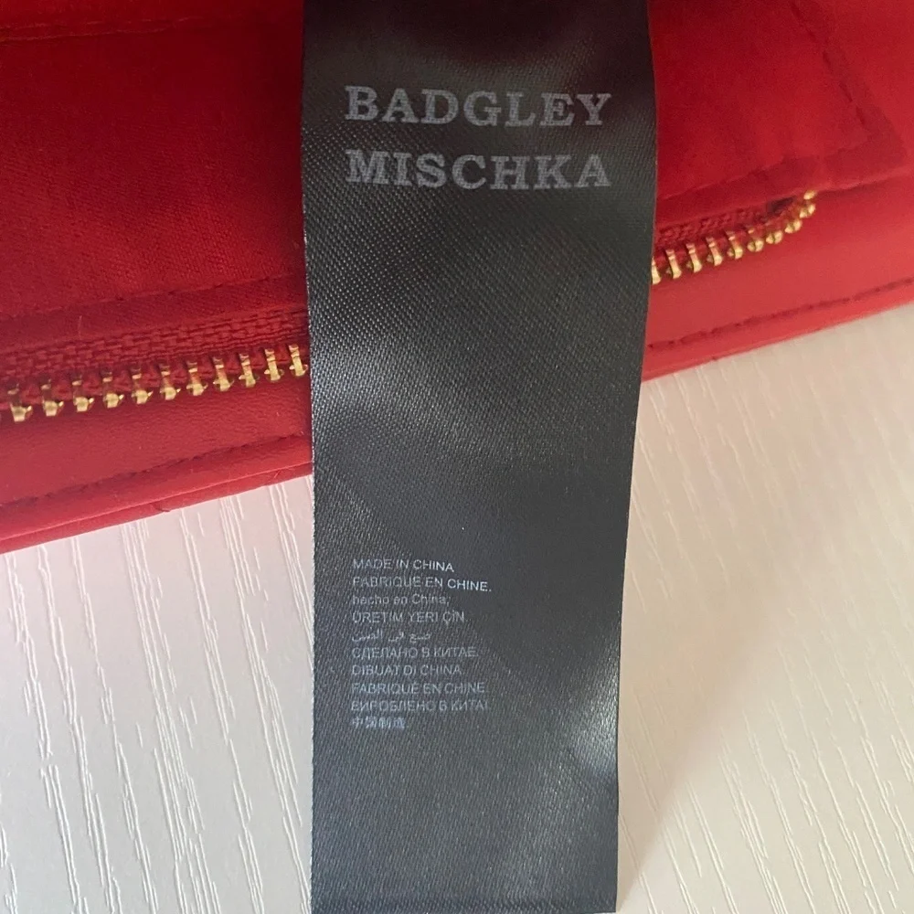 Badgley Mischka Red Quilted Chain Strap Tote Bag O/S